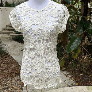 Crochet Lace Short Sleeve Top - Cream